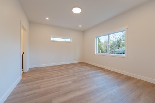 5416 Mills Road, Sechelt, BC 