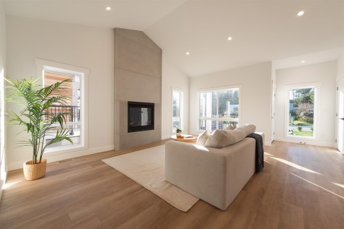 5416 Mills Road, Sechelt, BC 