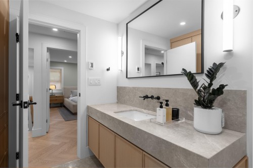 5938 Elm Street, Vancouver, BC 