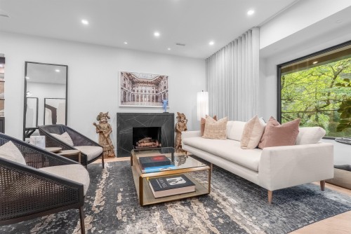 5938 Elm Street, Vancouver, BC 