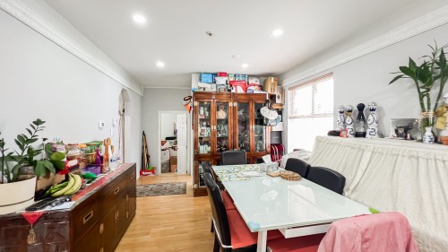 1860 Marine Drive Se, Vancouver, BC 