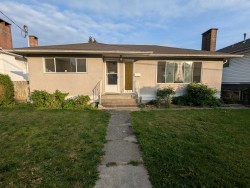 8052 11th Avenue Burnaby, BC V3N 2N7