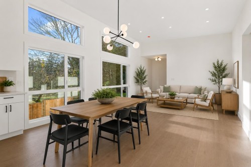 5410 Stellar Way, Sechelt, BC 