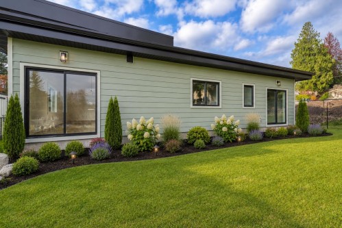 5416 Stellar Way, Sechelt, BC 