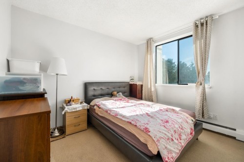 304-7100 Gilbert Road, Richmond, BC 