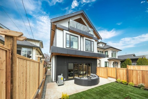 2-3708 18Th Avenue W, Vancouver, BC 