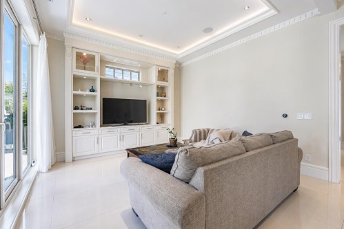 1379 46Th Avenue W, Vancouver, BC 