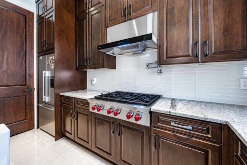 1379 46Th Avenue W, Vancouver, BC 
