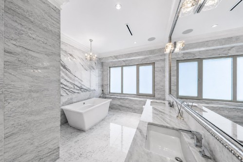 1379 46Th Avenue W, Vancouver, BC 