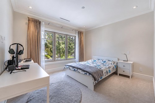 1379 46Th Avenue W, Vancouver, BC 