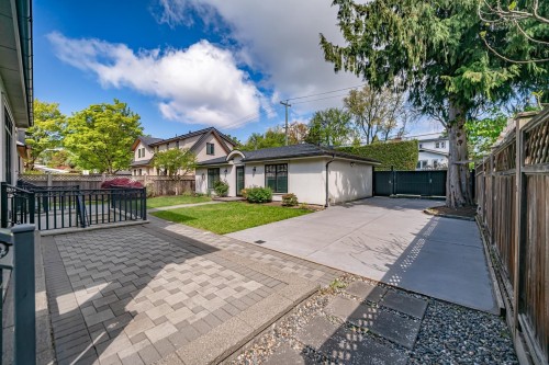 1379 46Th Avenue W, Vancouver, BC 