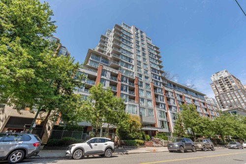 303-1133 Homer Street  Vancouver, BC V6B 0B1