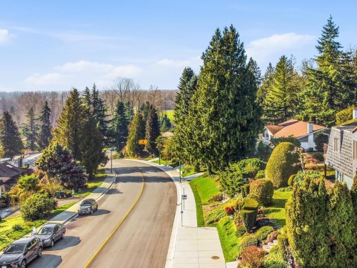 8355 Nelson Avenue, Burnaby, BC 