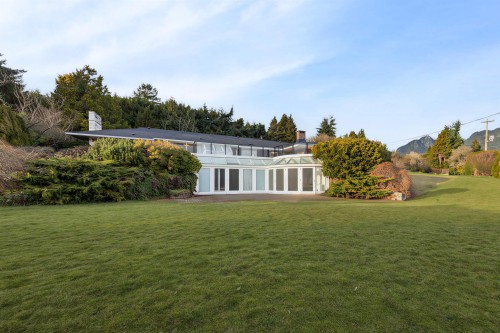 875 Eyremount Drive, West Vancouver, BC 