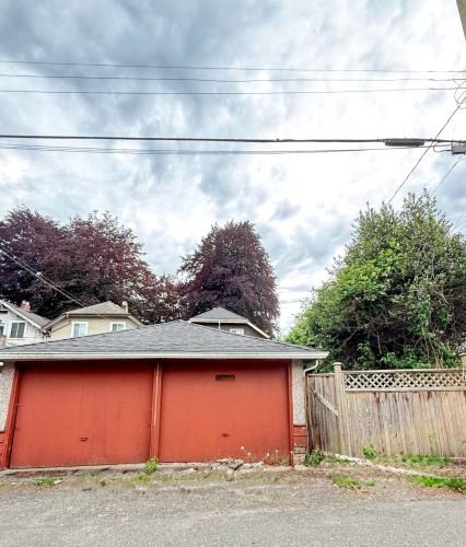 2791 13Th Avenue W, Vancouver, BC 