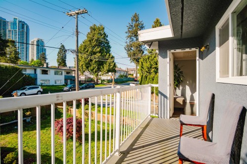 7270 16Th Avenue, Burnaby, BC 