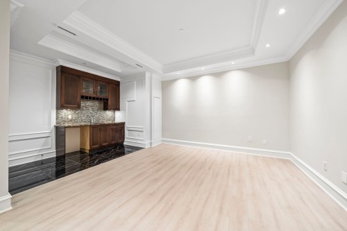 4347 9Th Avenue W, Vancouver, BC 