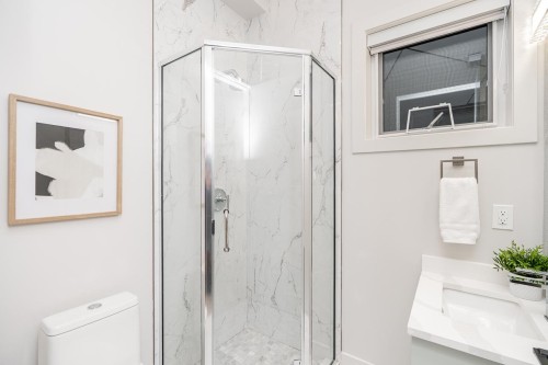 48 57Th Avenue E, Vancouver, BC 