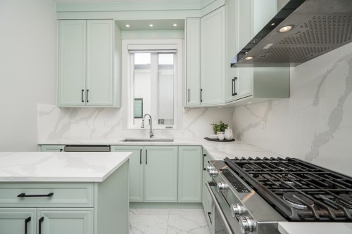 48 57Th Avenue E, Vancouver, BC 