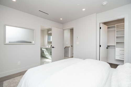 48 57Th Avenue E, Vancouver, BC 