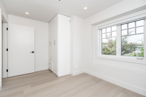 48 57Th Avenue E, Vancouver, BC 