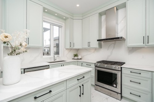 48 57Th Avenue E, Vancouver, BC 