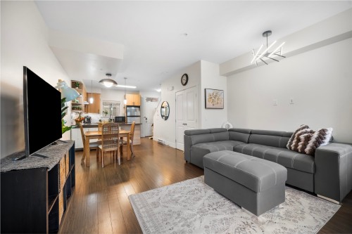 204-7168 Stride Avenue, Burnaby, BC 