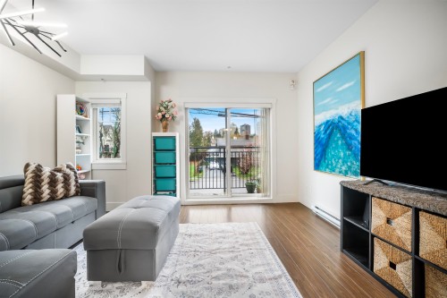 204-7168 Stride Avenue, Burnaby, BC 