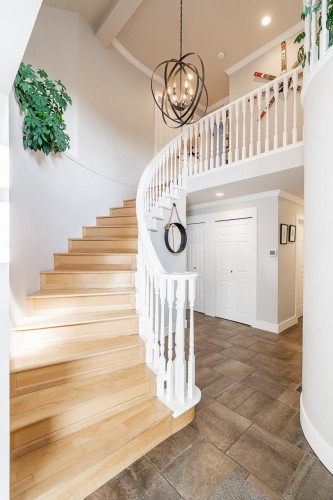 1151 Confederation Drive, Port Coquitlam, BC 