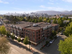 309-2477 Carolina Street  Vancouver, BC V5T 0G8