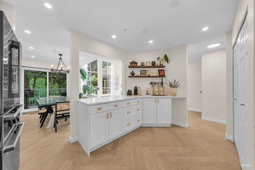 3460 Amberly Place, Vancouver, BC 