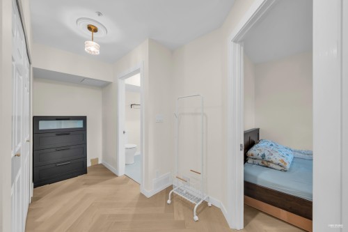 3460 Amberly Place, Vancouver, BC 