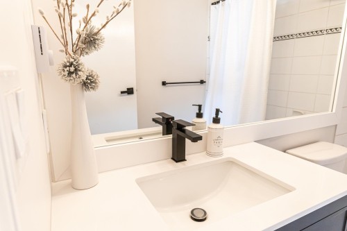 Ph5-1163 The High Street, Coquitlam, BC 