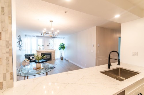 Ph5-1163 The High Street, Coquitlam, BC 