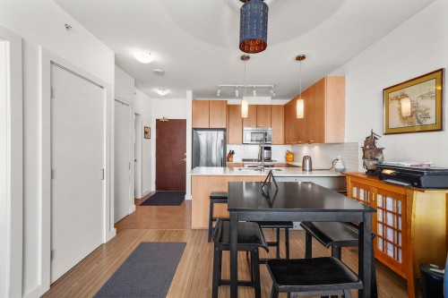 907-2789 Shaughnessy Street  Port Coquitlam, BC V3C 0C3