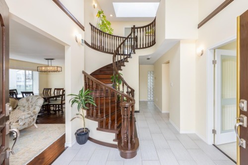 122 43Rd Avenue W, Vancouver, BC 