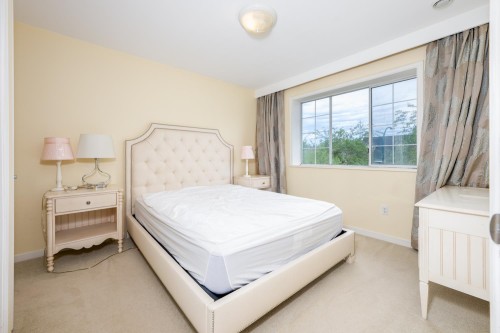 122 43Rd Avenue W, Vancouver, BC 