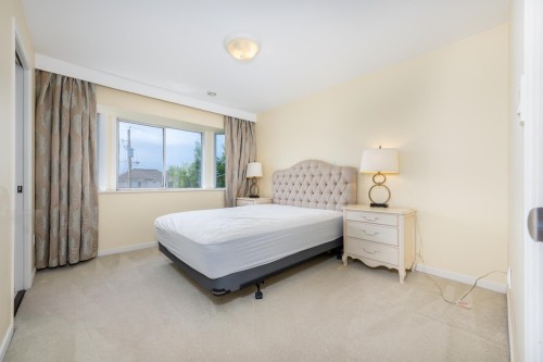 122 43Rd Avenue W, Vancouver, BC 