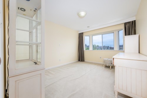 122 43Rd Avenue W, Vancouver, BC 