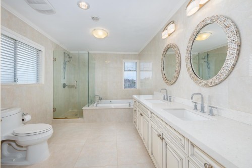 122 43Rd Avenue W, Vancouver, BC 