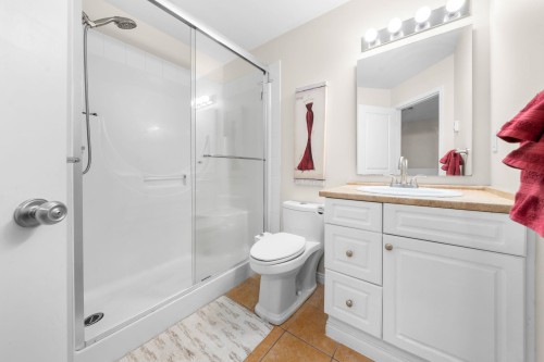 1263 16Th Street W, North Vancouver, BC 