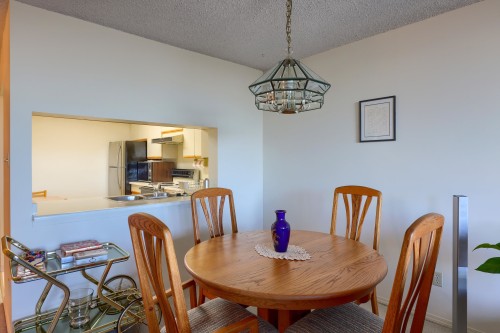 2007-6055 Nelson Avenue, Burnaby, BC 
