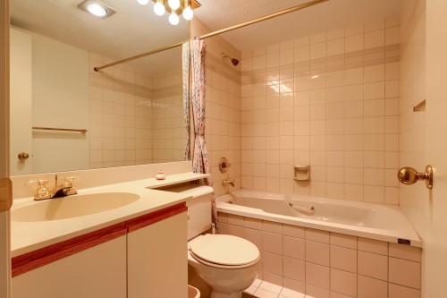 2007-6055 Nelson Avenue, Burnaby, BC 