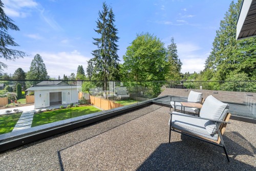 1511 Burrill Avenue, North Vancouver, BC 