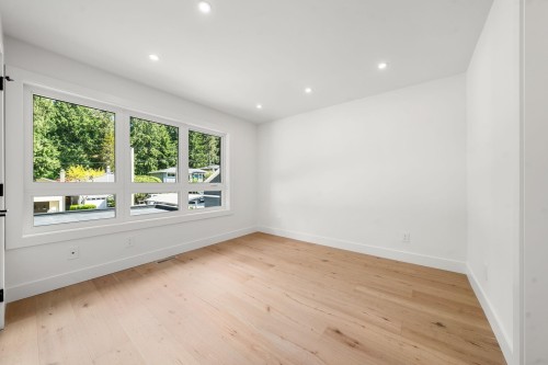 1511 Burrill Avenue, North Vancouver, BC 