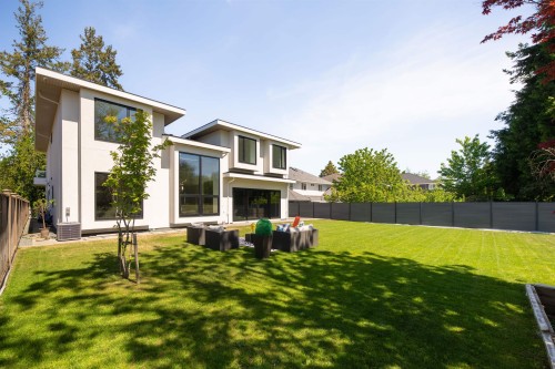 10100 Granville Avenue, Richmond, BC 