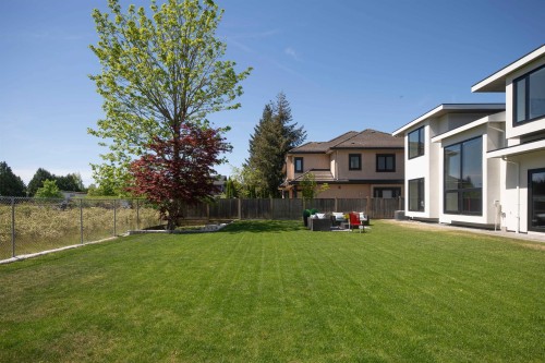 10100 Granville Avenue, Richmond, BC 
