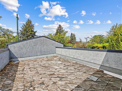 3628 Dunbar Street, Vancouver, BC 