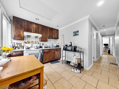 3628 Dunbar Street, Vancouver, BC 