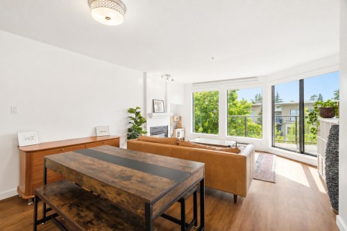 413-2968 Burlington Drive, Coquitlam, BC 